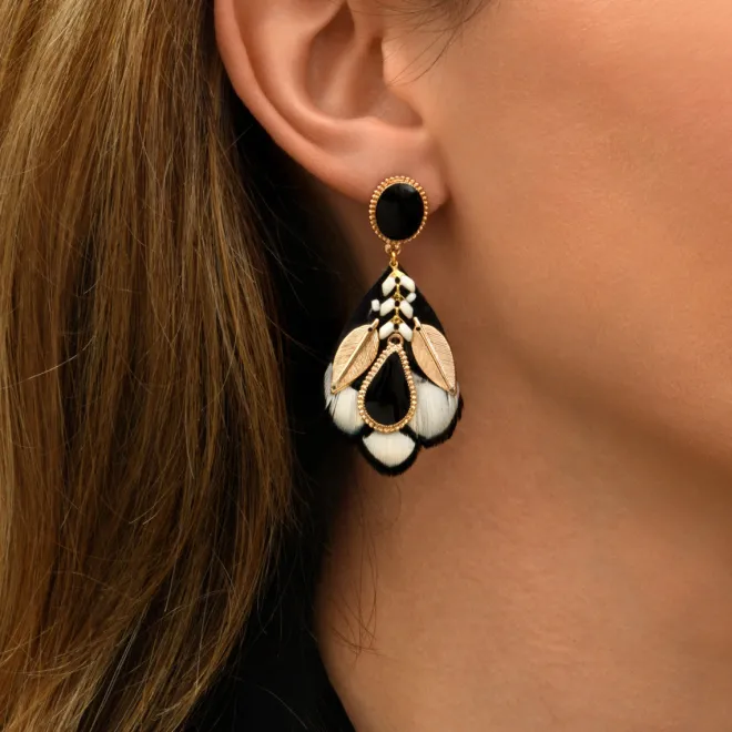 Alizia pierced stud earrings - black and white