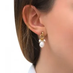 Annella fine stud earrings - white pearl