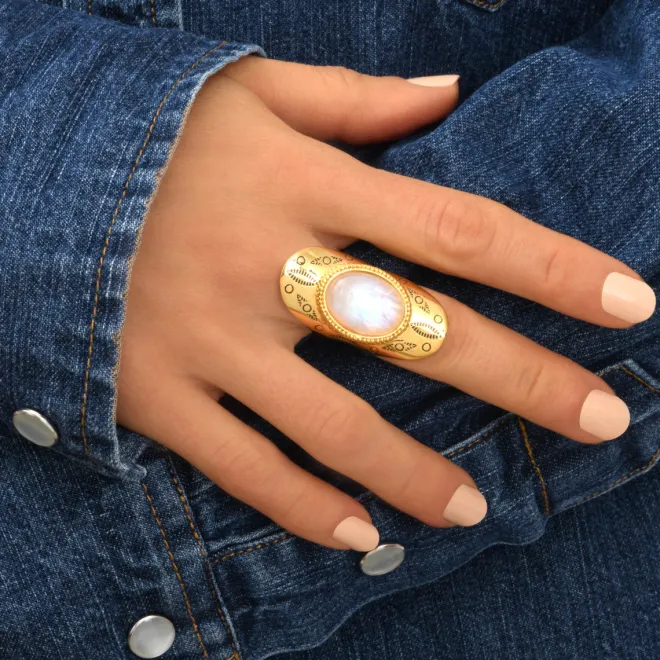 Arizona Dream Adjustable Wide Ring - White