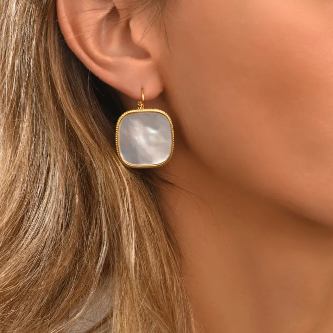 Ashanti square sleeper earrings – white