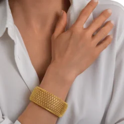 Betty cuff bracelet - gold