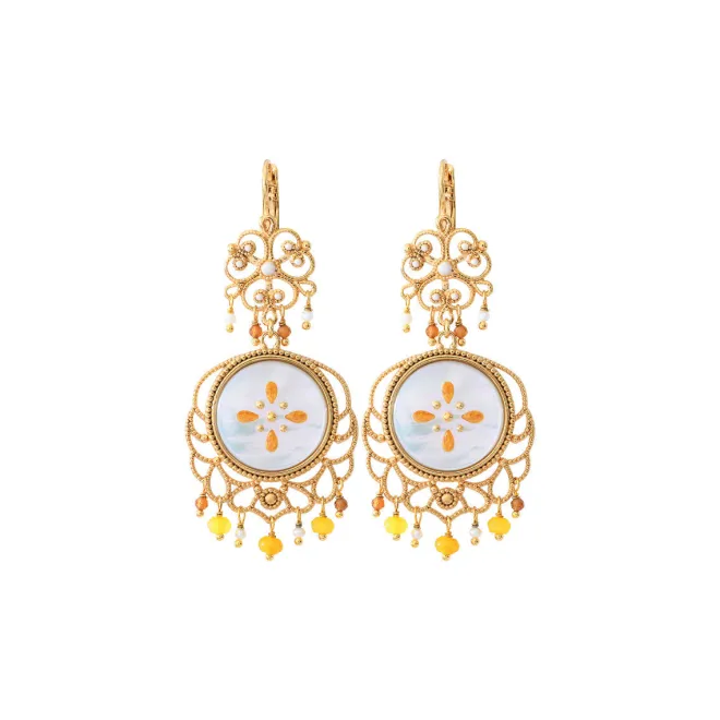 Capraia sleeper earrings - white