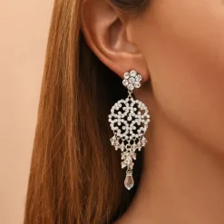Chiara round stud earrings - silver