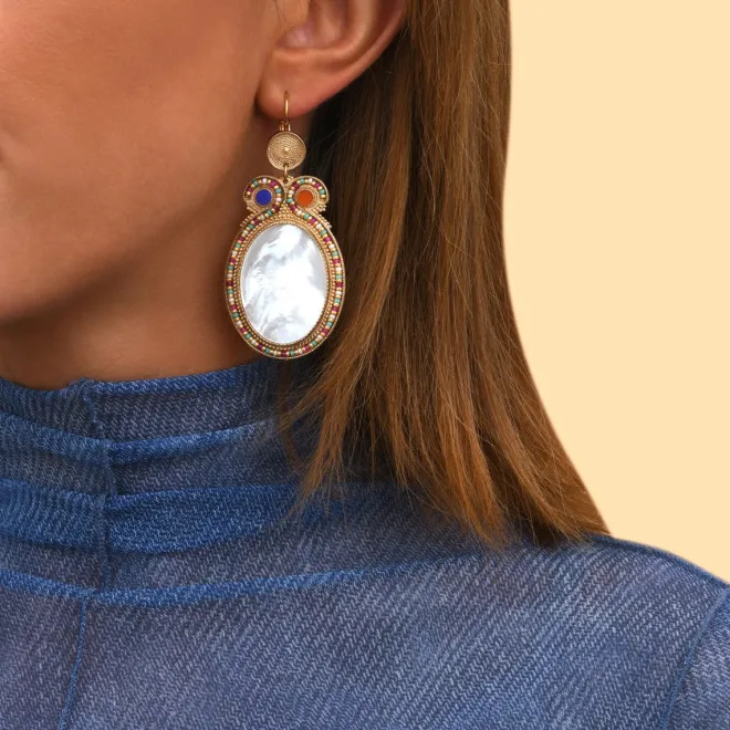 Claudia sleeper earrings - mother-of-pearl