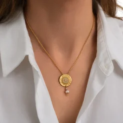 Dakota Adjustable Pendant Necklace - Pearl