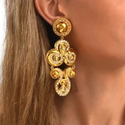Gloria clip-on earrings in gold metallic resin and crystals - gold