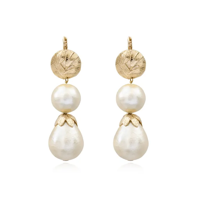 Lucy pearl sleeper earrings - white