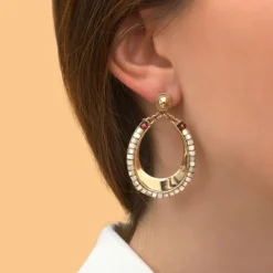 Ninon pierced stud earrings - mother-of-pearl