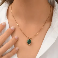 Noto Adjustable Pendant Necklace - Green
