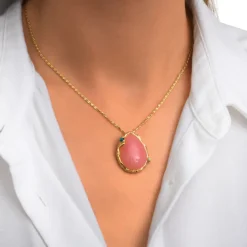 Oceane pendant necklace – pale pink