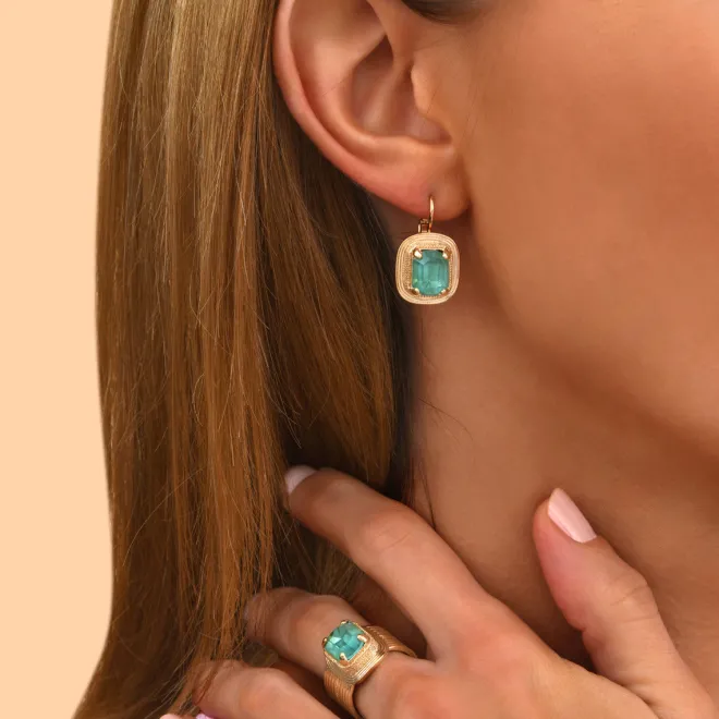 Sun-shaped sleeper earrings - green