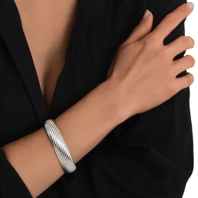 Zaza lightweight bangle bracelet - silver